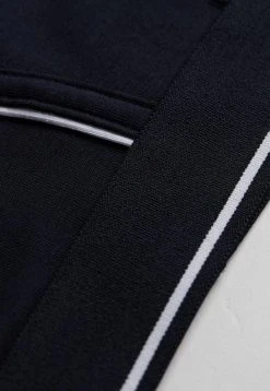 Intimissimi Herren MIT SICHTBAREM BUND - Slip - Righe Bicolor Nero 11 Intimissimi Herren MIT SICHTBAREM BUND - Slip - Righe Bicolor Nero -INTIMISSIMI Verkäufe 0d533a0a32644e75927b49bd21e6e956