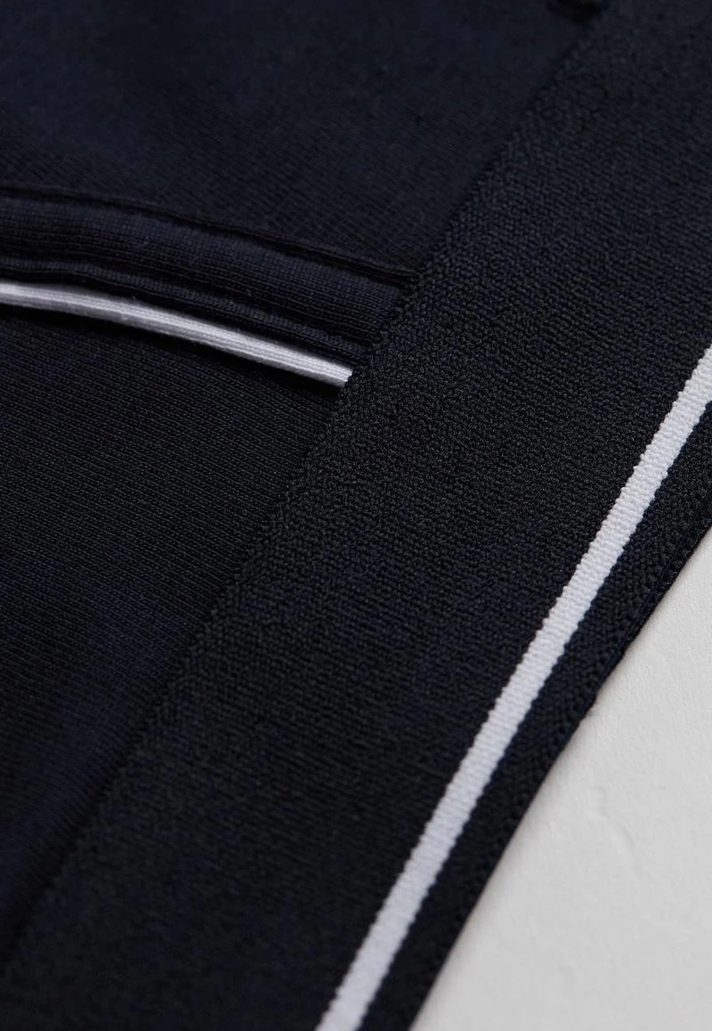 Intimissimi Herren MIT SICHTBAREM BUND - Slip - Righe Bicolor Nero 7 Intimissimi Herren MIT SICHTBAREM BUND - Slip - Righe Bicolor Nero – Bild 5