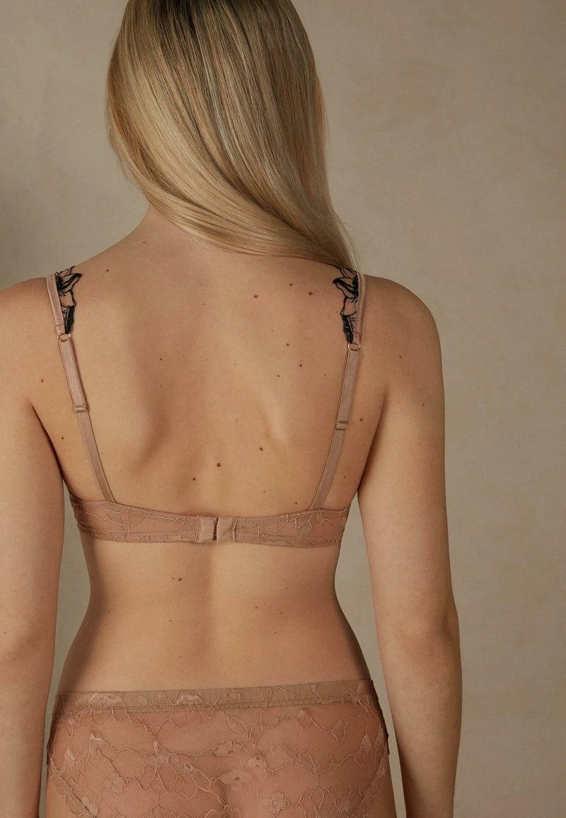 Intimissimi Damen GIORGIA STIR THE SENSES - Balconette BH - Natürlich - Soft Beige Black 4 Intimissimi Damen GIORGIA STIR THE SENSES - Balconette BH - Natürlich - Soft Beige Black – Bild 2
