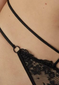 Intimissimi Damen STIL FEELING SEXY - String - Schwarz Black 9 Intimissimi Damen STIL FEELING SEXY - String - Schwarz Black -INTIMISSIMI Verkäufe 1e1c6d03fbb94240963e2b6863196de4