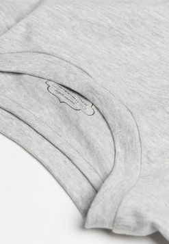 Intimissimi Damen AUS SUPIMA® - T-Shirt Basic - Grigio Melange 11 Intimissimi Damen AUS SUPIMA® - T-Shirt Basic - Grigio Melange -INTIMISSIMI Verkäufe 24fa6b13dc614bb4b27f2e6526fae6e5