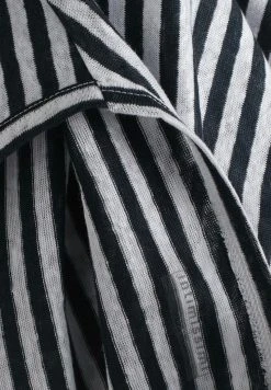 Intimissimi Herren T-Shirt Print - White Blue Stripes -INTIMISSIMI Verkäufe 2aae59f67b54458aa9d36f80a6040075