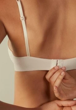 Intimissimi Damen GIULIA AUS - Triangel BH - Natürlich Silk 9 Intimissimi Damen GIULIA AUS - Triangel BH - Natürlich Silk -INTIMISSIMI Verkäufe 334a49e3e4ec41c4882f551755c738c6