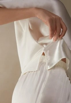 Intimissimi Damen T-Shirt Basic - Puderweiss -INTIMISSIMI Verkäufe 38f3658b8dc3408cbf842a8988225dd2