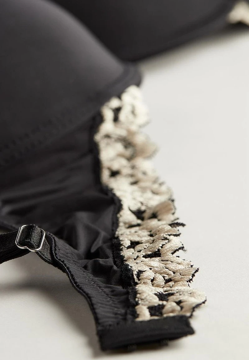 Intimissimi Damen PRETTY FLOWERS - Push-up BH - Nero/ivory 7 Intimissimi Damen PRETTY FLOWERS - Push-up BH - Nero/ivory – Bild 5