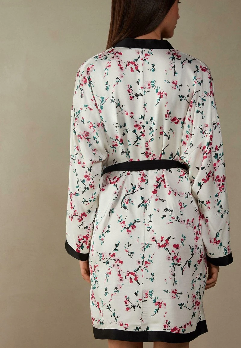 Intimissimi Damen BLOOM&BLOSSOM - Bademantel - Puderweiss Blumenprint 4 Intimissimi Damen BLOOM&BLOSSOM - Bademantel - Puderweiss Blumenprint – Bild 2