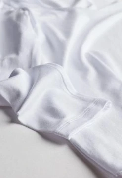 Intimissimi Damen LANGARM-SHIRT AUS MIKROMODAL MIT RUNDAUSSCHNITT - Langarmshirt - Ancore Grigio 11 Intimissimi Damen LANGARM-SHIRT AUS MIKROMODAL MIT RUNDAUSSCHNITT - Langarmshirt - Ancore Grigio -INTIMISSIMI Verkäufe 639dce600aa54ee99def58abc5ab143a