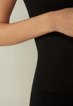 Intimissimi Damen AUS WOLLE UND - Top - Schwarz 12 Intimissimi Damen AUS WOLLE UND - Top - Schwarz -INTIMISSIMI Verkäufe 748f59821ff04408a44b1fa75a04b09f