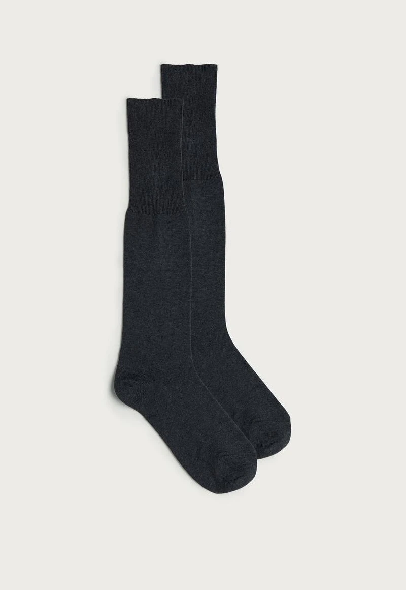 Intimissimi Herren LANGE STRÜMPFE AUS WARME BAUMWOLLE - Kniestrümpfe - Grigio Melange 3 Intimissimi Herren LANGE STRÜMPFE AUS WARME BAUMWOLLE - Kniestrümpfe - Grigio Melange
