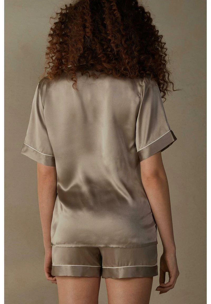 Intimissimi Damen MIT KONTRASTKANTEN - Nachtwäsche Shirt - Puderbeige 4 Intimissimi Damen MIT KONTRASTKANTEN - Nachtwäsche Shirt - Puderbeige – Bild 2