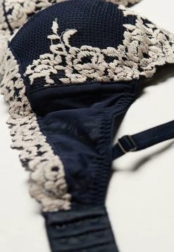 Intimissimi Damen TIZIANA - Triangel BH - Blu Intenso/vanilla 11 Intimissimi Damen TIZIANA - Triangel BH - Blu Intenso/vanilla -INTIMISSIMI Verkäufe a9070e5f677c4816ae89423842a35135