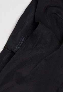 Intimissimi Damen INVISIBLE - Slip - Nero 11 Intimissimi Damen INVISIBLE - Slip - Nero -INTIMISSIMI Verkäufe b063bed3844c4801a1dd98a58765d3a3