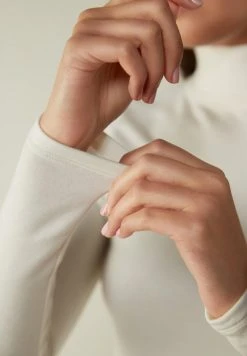 Intimissimi Damen Strickpullover - Elfenbein Powder White 11 Intimissimi Damen Strickpullover - Elfenbein Powder White -INTIMISSIMI Verkäufe be7dd10102f94b38a77f9c9f28c23093