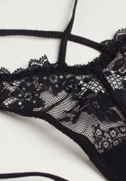 Intimissimi Damen STIL FEELING SEXY - String - Schwarz Black 11 Intimissimi Damen STIL FEELING SEXY - String - Schwarz Black -INTIMISSIMI Verkäufe bfd49b0694f14a589054881ec295b9e1
