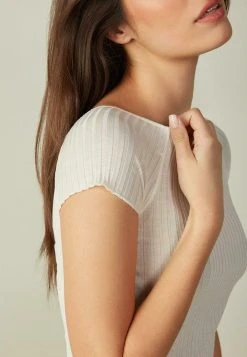 Intimissimi Damen Unterhemd/-shirt - Talco 9 Intimissimi Damen Unterhemd/-shirt - Talco -INTIMISSIMI Verkäufe c87c8fd4ea7a4eb1a08bf91ca47496f2