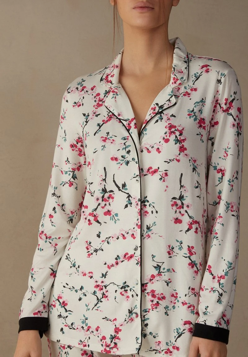 Intimissimi Damen LANGÄRMELIGES VORNE OFFENES - Nachtwäsche Shirt - Puderweiss Blumenprint 3 Intimissimi Damen LANGÄRMELIGES VORNE OFFENES - Nachtwäsche Shirt - Puderweiss Blumenprint