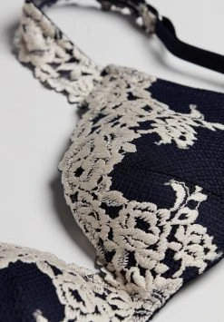 Intimissimi Damen GIOIA PRETTY FLOWERS - Push-up BH - Blau/intense Blue/vanilla 11 Intimissimi Damen GIOIA PRETTY FLOWERS - Push-up BH - Blau/intense Blue/vanilla -INTIMISSIMI Verkäufe ce8efdd0251a4770a213ef16240ff7db