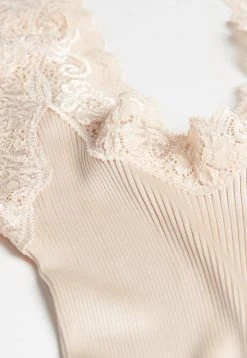 Intimissimi Damen MIT AUSSCHNITT AUS SPITZE - Unterhemd/-shirt - Seta 11 Intimissimi Damen MIT AUSSCHNITT AUS SPITZE - Unterhemd/-shirt - Seta -INTIMISSIMI Verkäufe d356d89156a9407fb4e04b134faabbc7
