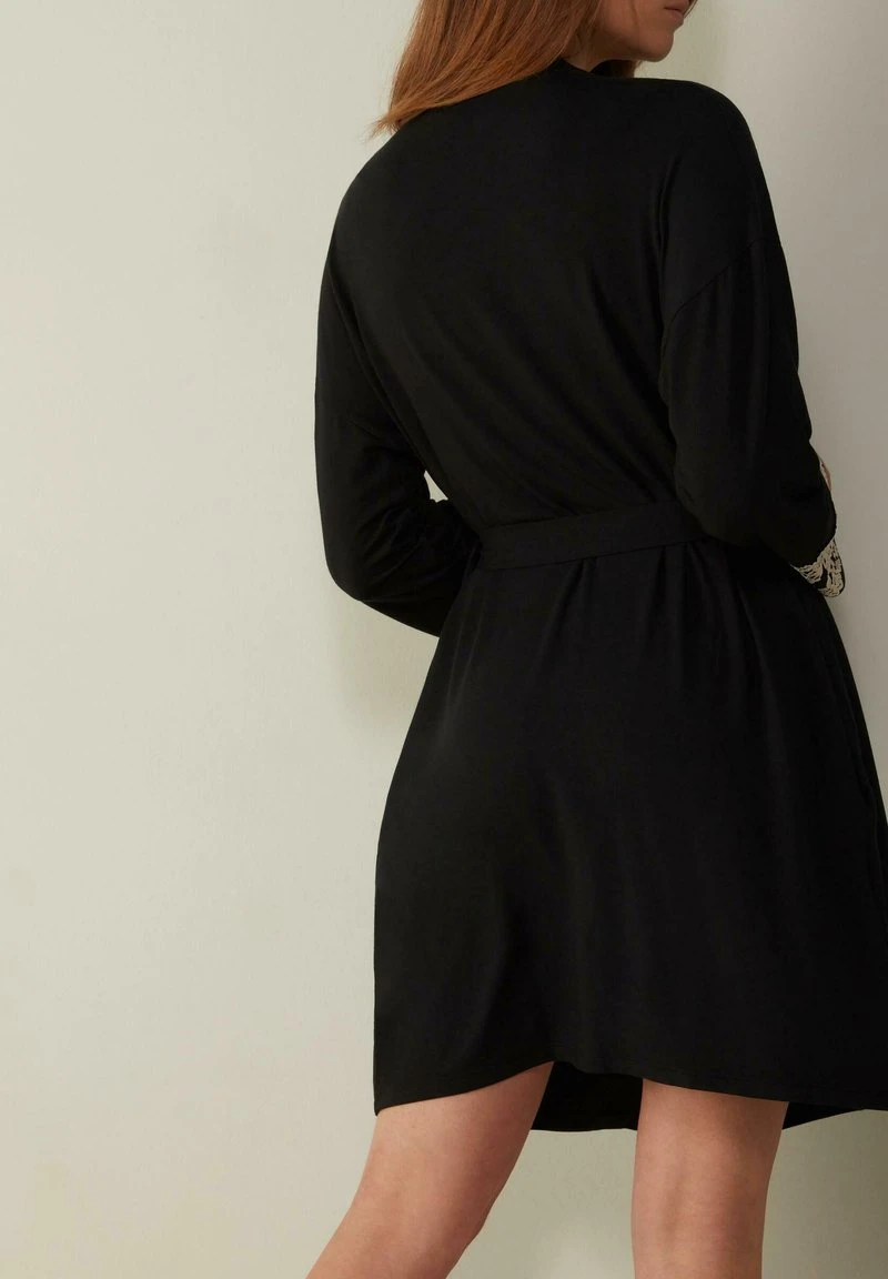 Intimissimi Damen MORGEN AUS MODAL PRETTY FLOWERS - Nachthemd - Nero/ivory 4 Intimissimi Damen MORGEN AUS MODAL PRETTY FLOWERS - Nachthemd - Nero/ivory – Bild 2