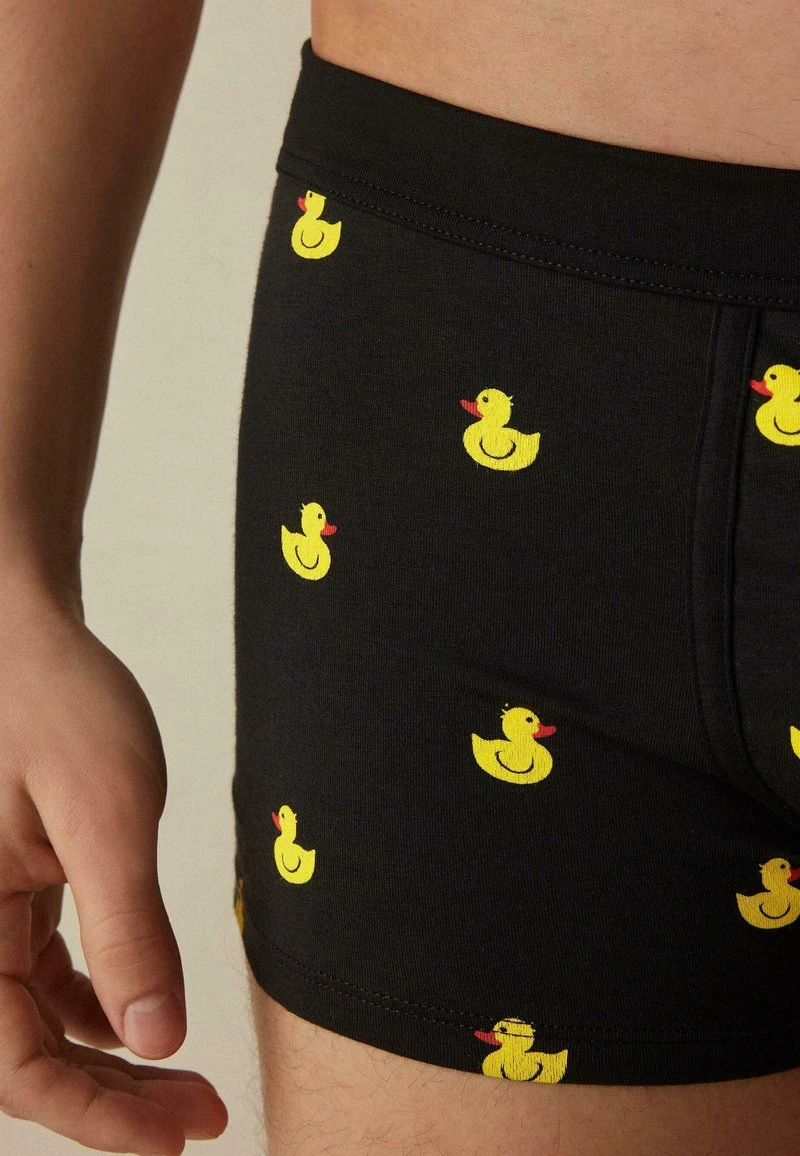 Intimissimi Herren MIT AUS ELASTISCHER SUPIMA® BAUMWOLLE - Panties - Schwarz Entchen-print 5 Intimissimi Herren MIT AUS ELASTISCHER SUPIMA® BAUMWOLLE - Panties - Schwarz Entchen-print – Bild 3