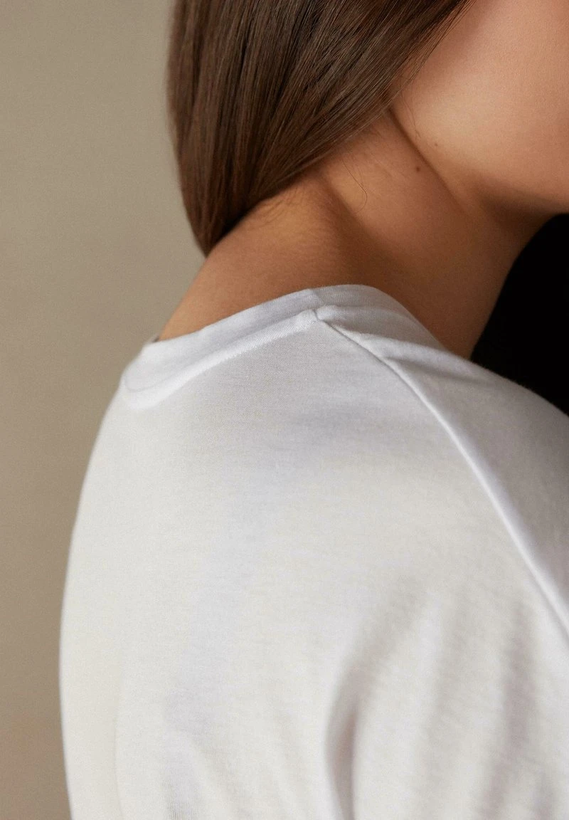 Intimissimi Damen MIT RUNDHALSAUSSCHNITT - T-Shirt Basic - Weiss 5 Intimissimi Damen MIT RUNDHALSAUSSCHNITT - T-Shirt Basic - Weiss – Bild 3