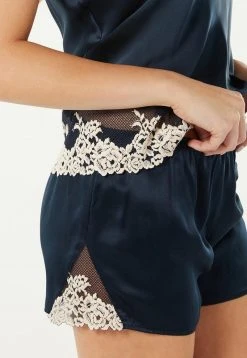 Intimissimi Damen PRETTY FLOWERS - Nachtwäsche Hose - Blaui/ntense Blue/vanilla 9 Intimissimi Damen PRETTY FLOWERS - Nachtwäsche Hose - Blaui/ntense Blue/vanilla -INTIMISSIMI Verkäufe eb94b31599084a9693ca7eb694fae699