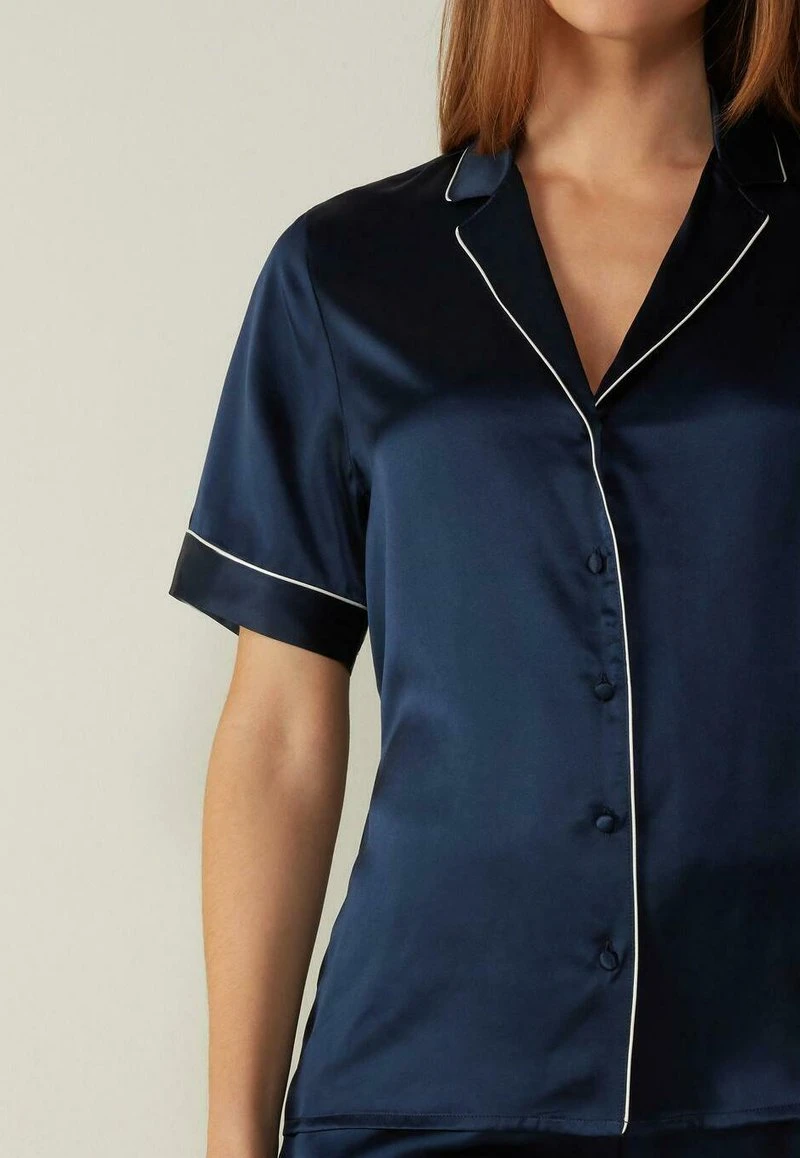 Intimissimi Damen MIT KONTRASTKANTEN - Nachtwäsche Shirt - Blu Ink 4 Intimissimi Damen MIT KONTRASTKANTEN - Nachtwäsche Shirt - Blu Ink – Bild 2