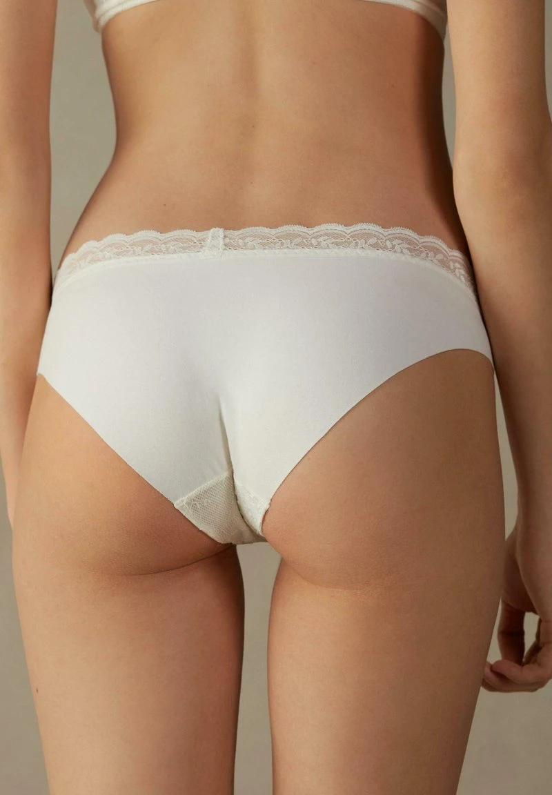 Intimissimi Damen FLY ME TO THE MOON - Slip - Puderweiss 4 Intimissimi Damen FLY ME TO THE MOON - Slip - Puderweiss – Bild 2