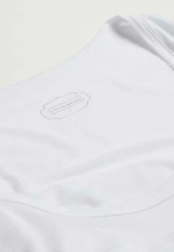 Intimissimi Damen MIT KREISAUSSCHNITT - Unterhemd/-shirt - Bianco Latte 11 Intimissimi Damen MIT KREISAUSSCHNITT - Unterhemd/-shirt - Bianco Latte -INTIMISSIMI Verkäufe fb40fb06f0424e87b641083a09fca855